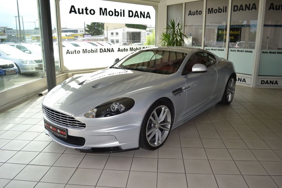 Aston Martin DBS 2011