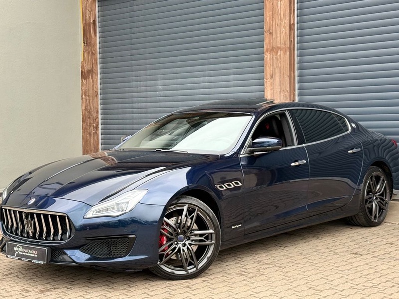 Maserati Quattroporte