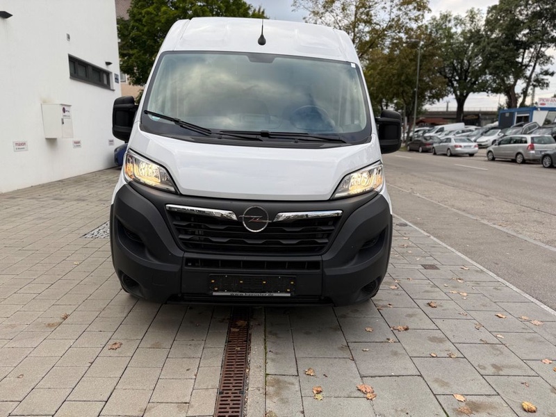 Opel Movano