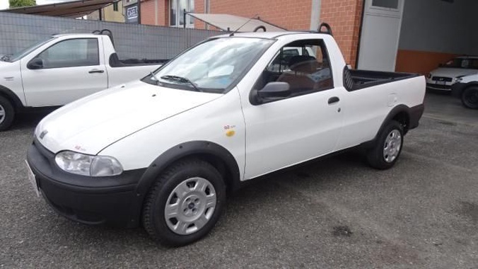 Fiat Strada 2003