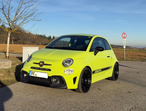 Abarth 595 2022