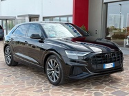 Audi Q8 2021