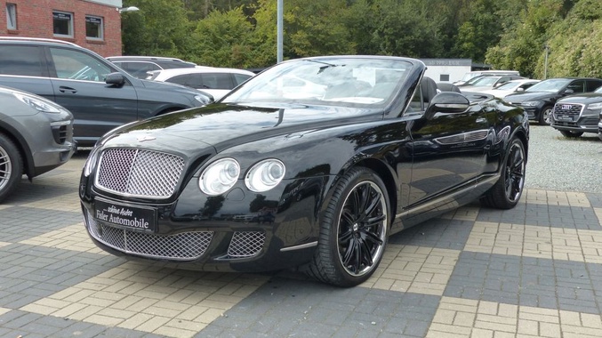Bentley Continental GTC 2010