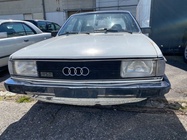 Audi 100 1981