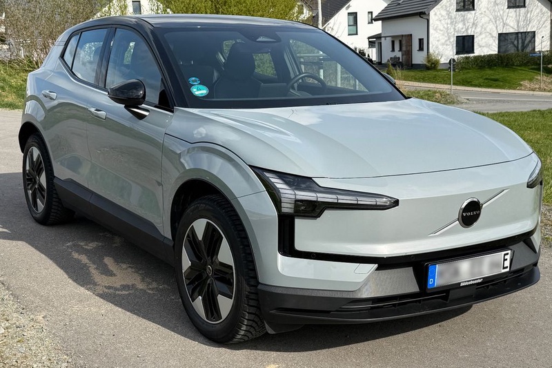 Volvo EX30