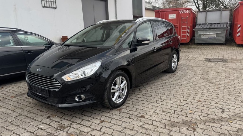 Ford S-Max