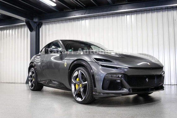 Ferrari Purosangue 2024