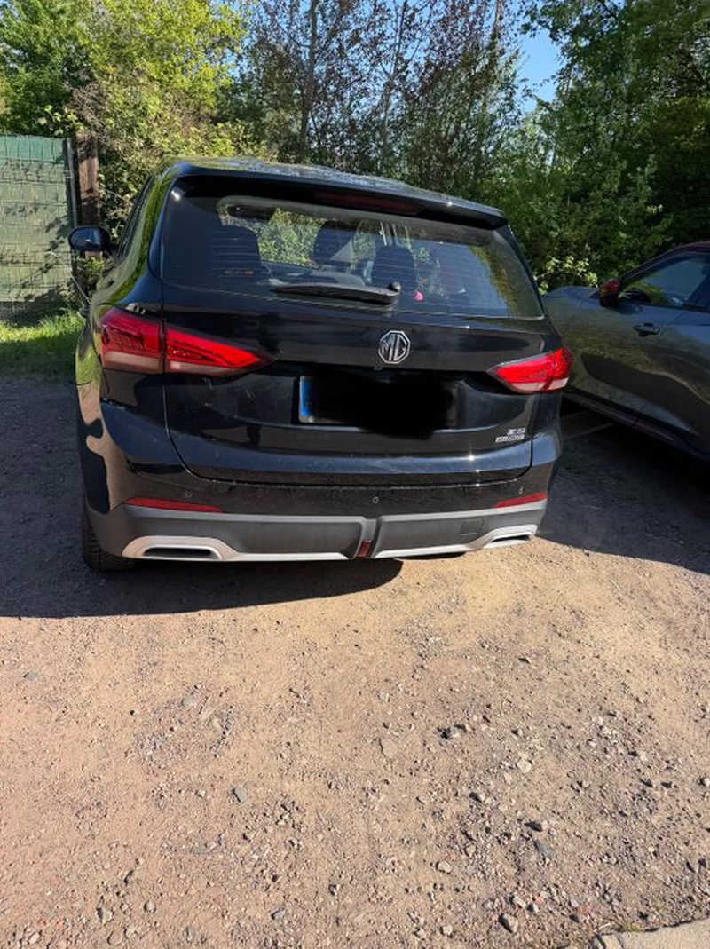MG ZS