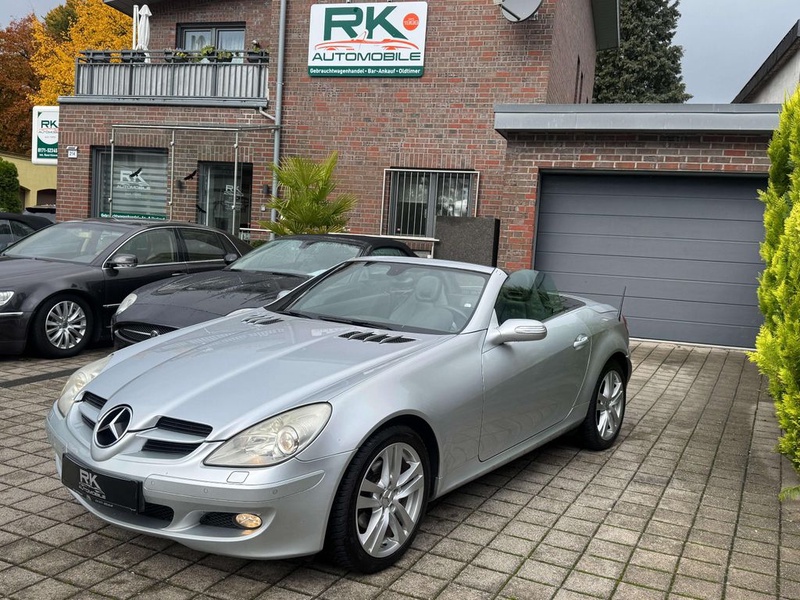 Mercedes-Benz SLK-Class