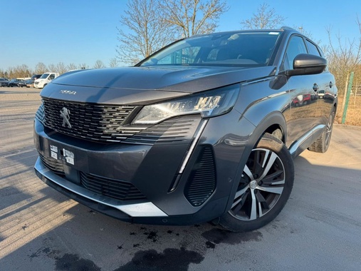 Peugeot 5008 2021