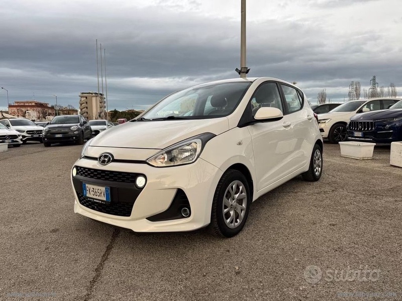 Hyundai i10