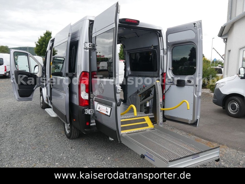 Opel Movano
