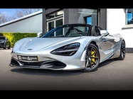 McLaren 720S 2022