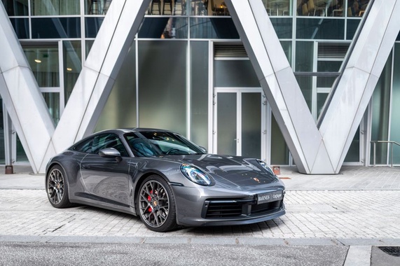 Porsche 911 2019