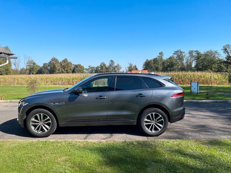 Jaguar F-Pace
