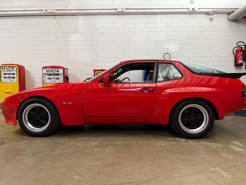Porsche 924