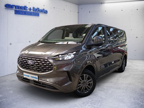 Ford Tourneo Custom 2025