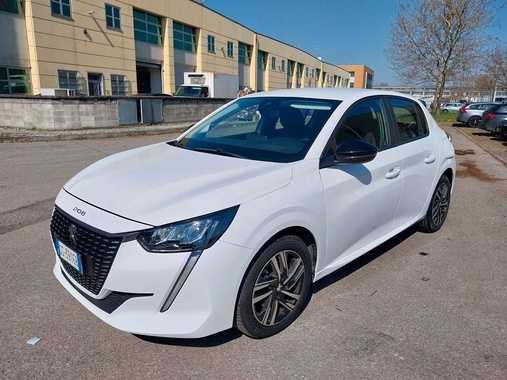 Peugeot 208 2023