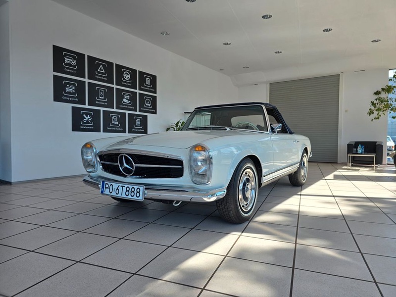 Mercedes-Benz SL-Class