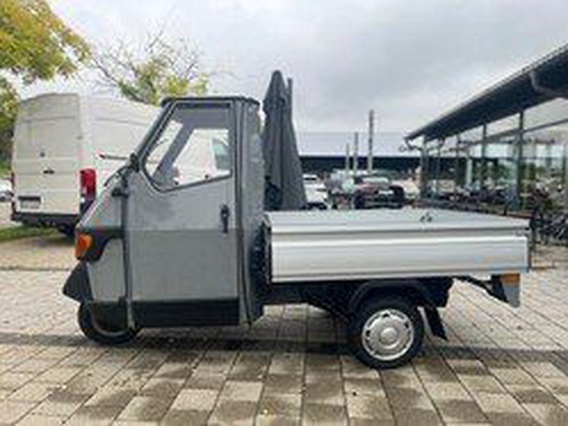 Piaggio APE