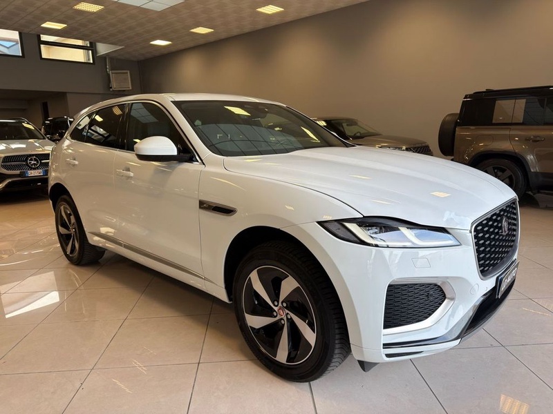 Jaguar F-Pace