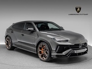 Lamborghini Urus 2024