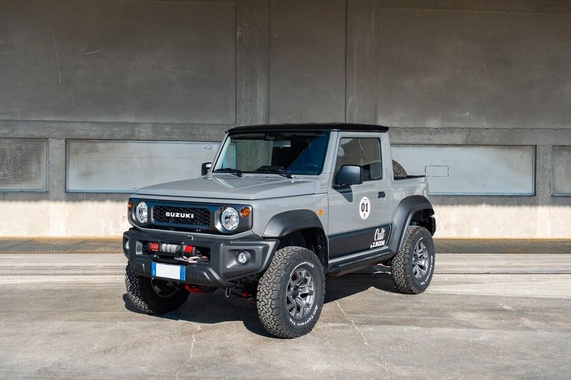 Suzuki Jimny 2025