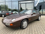 Porsche 928 1988