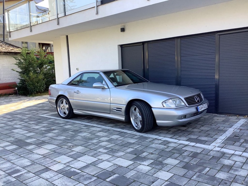 Mercedes-Benz SL-Class