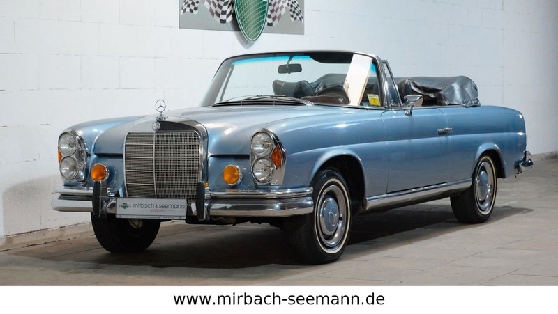 Mercedes-Benz 220