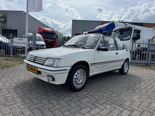 Peugeot 205 1992