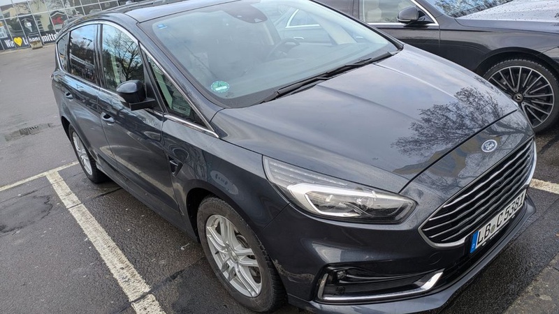 Ford S-Max