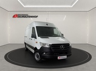 Mercedes-Benz Sprinter 2025