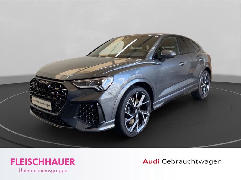 Audi RSQ3