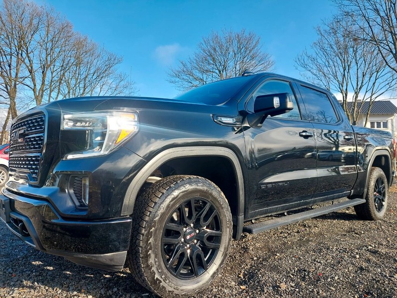 GMC Sierra