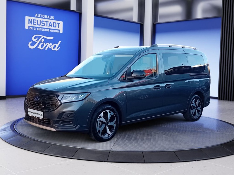 Ford Grand Tourneo