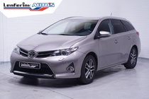 Toyota Auris 2015