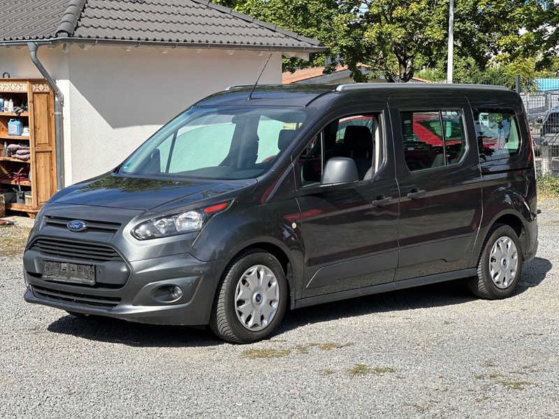Ford Grand Tourneo