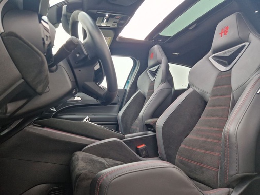 Alfa Romeo Junior 2025