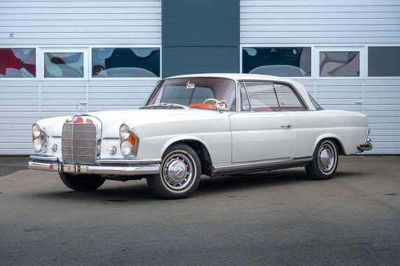 Mercedes-Benz 220 1963