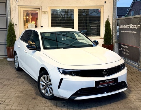 Opel Astra 2023