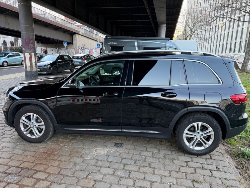 Mercedes-Benz GLB-Class