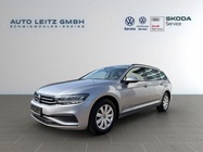 Volkswagen Passat 2022