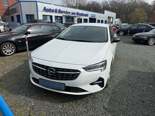 Opel Insignia 2021