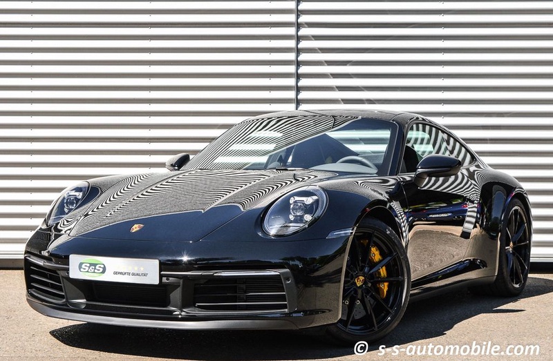 Porsche 992