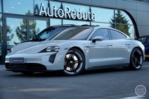 Porsche Taycan 2023