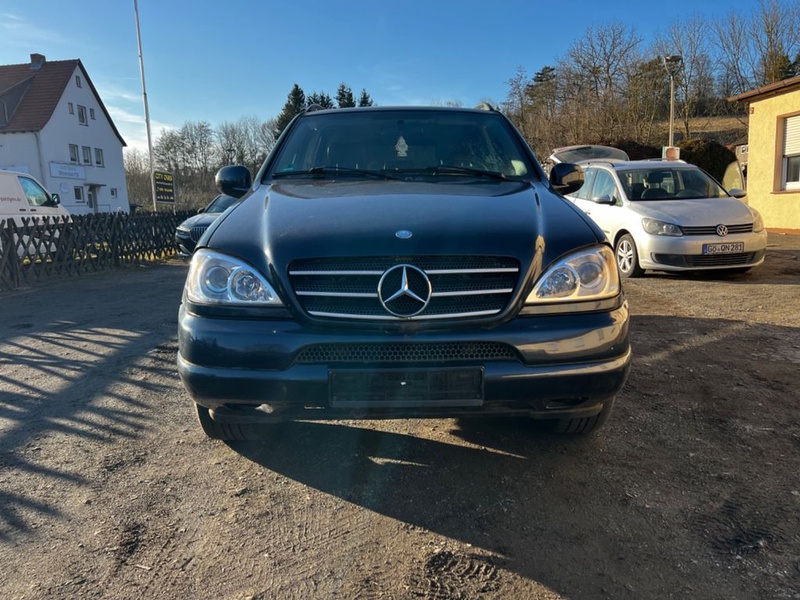 Mercedes-Benz ML-Class
