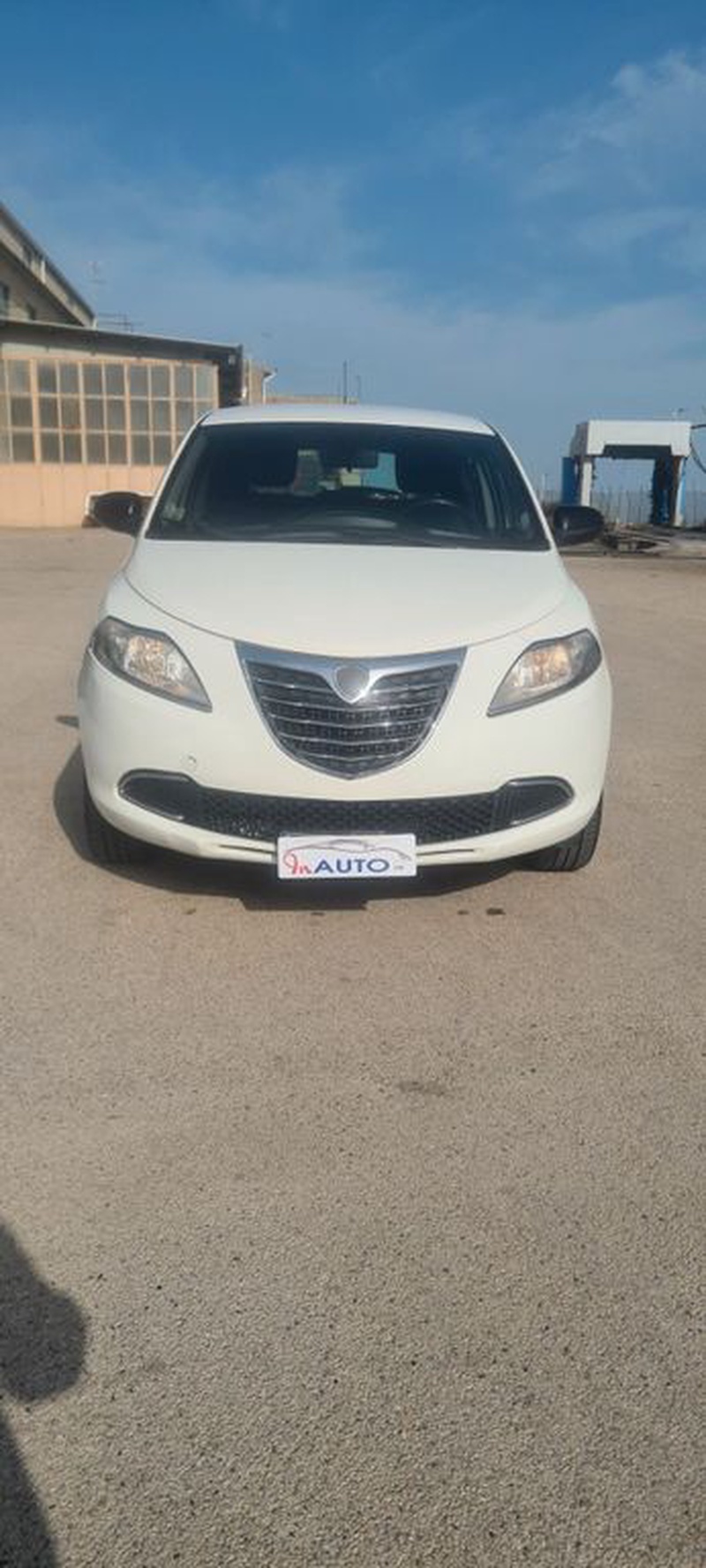 Lancia Ypsilon