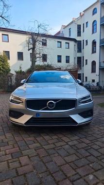 Volvo V60 2019