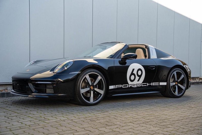 Porsche 992